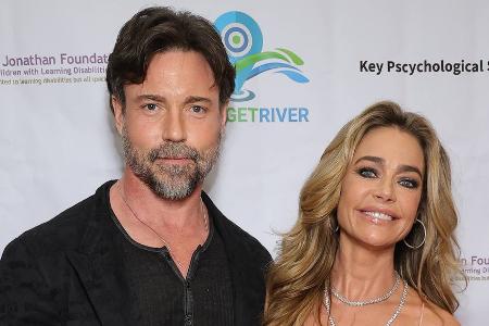 Denise Richards und Aaron Phypers: Er hat die Scheidung eingereicht Denise Richards und Aaron Phypers: Er hat die Scheidung eingereicht