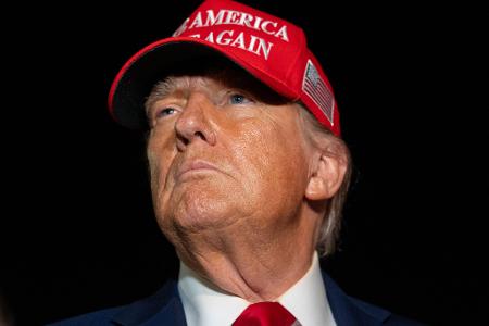 US-Präsident Trump setzt die EU mit seinen Zolldrohungen unter Druck.