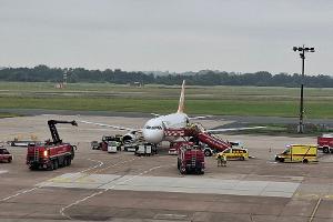 Kurz nach dem Start musste ein Flugzeug an den Flughafen Bremen zurückkehren. (Archivbild)