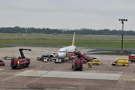 Kurz nach dem Start musste ein Flugzeug an den Flughafen Bremen zurückkehren. (Archivbild)