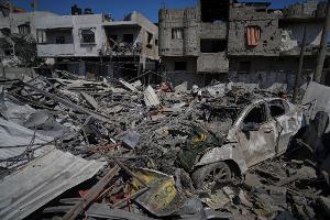Die indirekten Gespräche über eine befristete Waffenruhe im Gaza-Krieg sind ins Stocken geraten. 