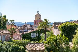 Eine Stadtansicht von Saint-Tropez in Südfrankreich. (Archivbild)