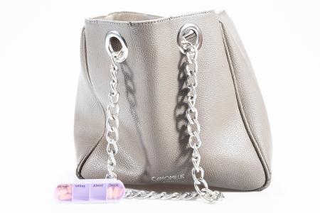 sichergestellte Handtasche Cuxhaven 1_2 sichergestellte Handtasche Cuxhaven 1_2