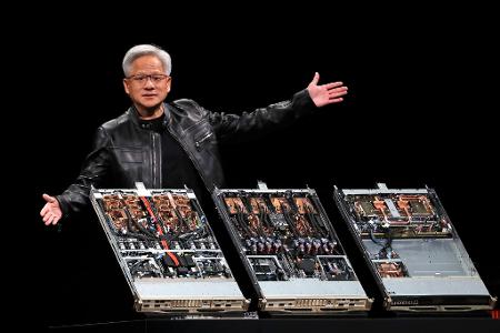 Huang bestätigte die Ausfuhr der H20-Chips in China vor Journalisten. (Archivbild)