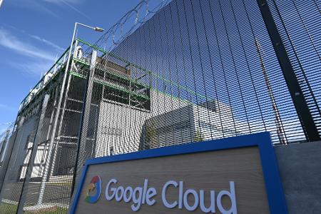 Im Großraum Frankfurt boomt der Bau von Rechenzentren, auch weil sich in der Nähe der große Internetknoten DE-CIX befindet. (Archivbild) 