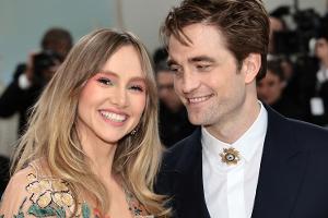 Suki Waterhouse und Robert Pattinson