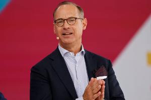 Nach den Worten von Allianz-Chef Oliver Bäte kann die Allianz in den USA wieder frei agieren. (Archivbild)