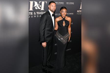 Megan Thee Stallion und Klay Thompson: Pärchendebüt auf rotem Teppich Megan Thee Stallion und Klay Thompson: Pärchendebüt auf rotem Teppich