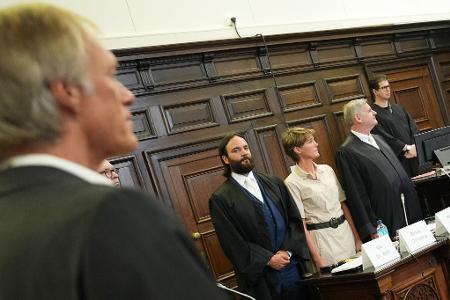 Die Tochter Blocks kann zunächst nicht mehr als Nebenklägerin im Prozess gegen ihre Mutter auftreten (Archivbild).