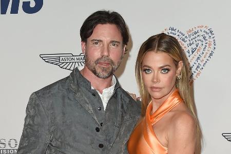 Denise Richards beschuldigt Noch-Ehemann der häuslichen Gewalt Denise Richards beschuldigt Noch-Ehemann der häuslichen Gewalt