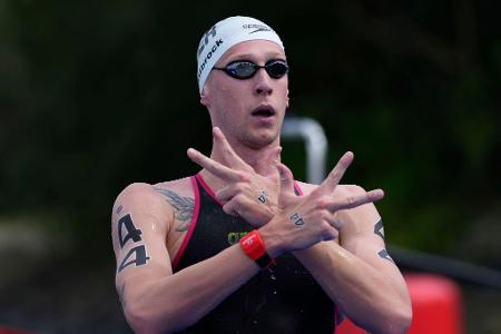 Florian Wellbrock gewinnt sein drittes Gold bei der Schwimm-Weltmeisterschaft in Singapur.