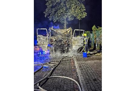 Ausgebrannter LKW