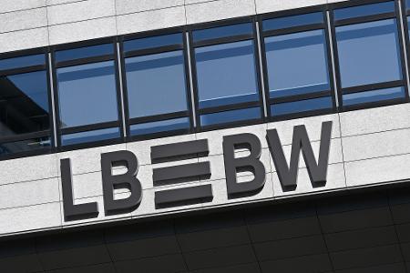 Die LBBW teilte mit, dass man die Ermittlungen der Behörden von Beginn an vollumfänglich unterstützt und auch selbst zur Aufklärung beigetragen habe. (Archivbild)