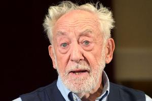 Dieter Hallervorden wird 90: ARD ehrt den Komiker mit Primetime-Doku