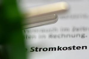 Katherina Reiche (CDU) hat klare Erwartungen: "Die Entlastungen müssen beim Kunden ankommen."