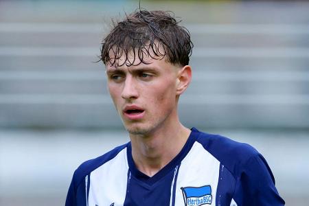 Ausleihe fix: Maurice Krattenmacher - Der offensive Mittelfeldspieler glänzte in der vergangenen Saison per Leihe beim SV Elversberg, der den Aufstieg in die Bundesliga per Relegation knapp verpasste. Auch Krattenmacher bleibt in der 2. Liga, er wurde nun zu Hertha BSC ausgeliehen und soll sich dort weiter gut entwickeln.