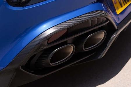 Aston Martin Vanquish Volante, Auspuff