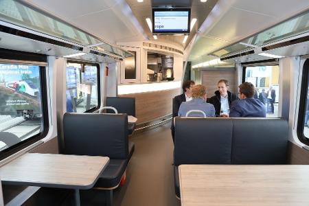 Die Tschechischen Bahnen ersetzen auf der Strecke Prag–Berlin schrittweise ihre alten Züge durch moderne Comfort- Jets. (Archivbild)