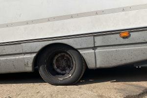 Überladener Lkw 2