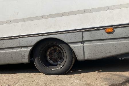 Überladener Lkw 2 Überladener Lkw 2