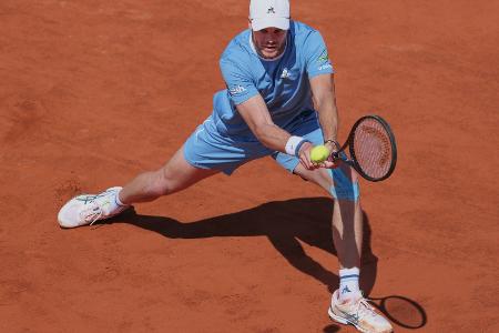 Struff glatt raus - Hanfmann scheitert an Zverev-Schreck Struff glatt raus - Hanfmann scheitert an Zverev-Schreck