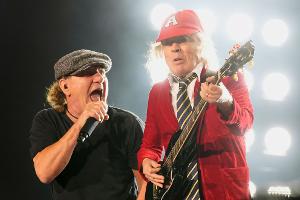Die Rockband AC/DC, hier in Kalifornien, tritt im August in Karlsruhe auf. (Archivbild)