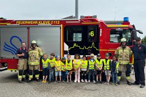 Vorschulkinder des Kindergarten St. Lambertus zu Gast bei der Löschgruppe Donsbrüggen