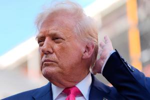 In einem Statement an mehrere US-Medien zeigte sich eine Sprecherin des Weißen Hauses erzürnt über eine Folge der US-Serie "South Park". Darin wird Trump parodiert.
