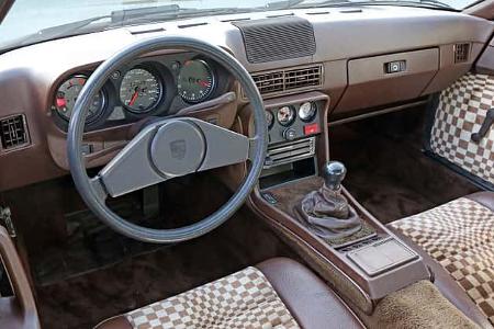 Porsche 924, Cockpit