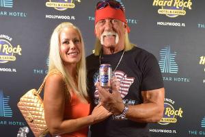 Ehefrau Sky Daily trauert um verstorbenen Hulk Hogan