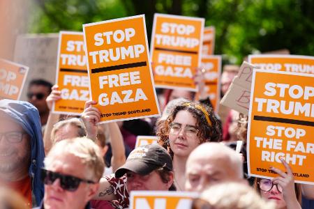 Protestiert wurde vor allem in Aberdeen und Edinburgh 