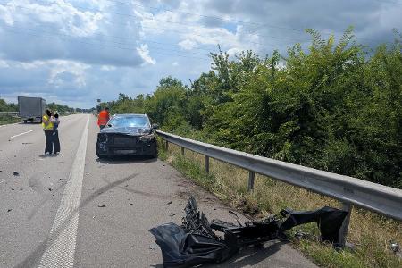 Unfallfahrzeug Unfallfahrzeug