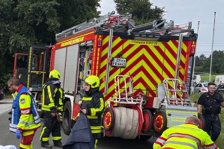 Einsatzstelle an der Hattinger Str. Einsatzstelle an der Hattinger Str.