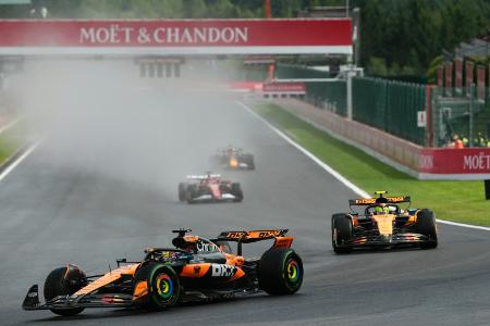 Triumph nach langer Regen-Pause: Piastri siegt souverän in Spa Triumph nach langer Regen-Pause: Piastri siegt souverän in Spa